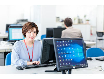 <社割あり◎>
お仕事終わりに百貨店でお得にお買い物ができちゃう特典つき!
通常10%OFF!入社3か月間は30%OFF★