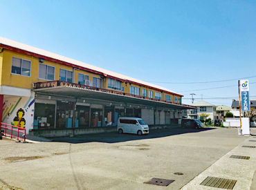 午後からの勤務◎
年末年始などしっかり連休あり
ブランクがある方歓迎☆