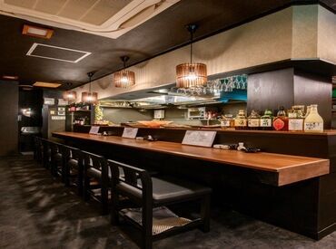 地元密着×安定企業：アットホームで落ち着いた雰囲気お店での勤務◎女性スタッフが活躍している職場です！