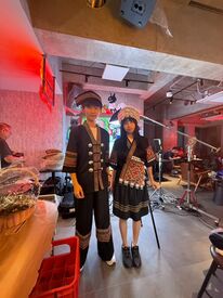 望滇山 酸湯養生火鍋　上野店 ≪かわいい制服☆彡≫
かわいい制服が自慢のお店♪
おしゃれを楽しみながら笑顔で働けます！