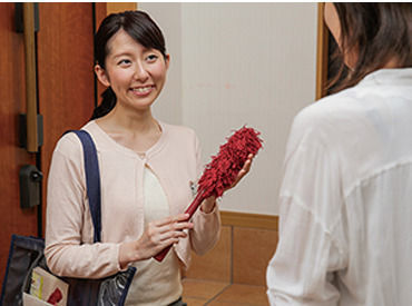 ダスキン京葉柏支店 新しいお仕事は不安がつきもの…
それも初日で吹き飛びます♪
1人立ちできるまでは丁寧にサポート！