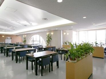 広くてきれいなレストランです♪
腰を据えて働き続けたい方、ぜひ挑戦を◎