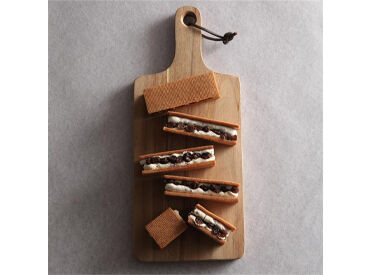 ▼嬉しい日中シフト！
＊子どもを預けている間だけ
＊学校がお休みの日だけ
なんて働き方もOK★