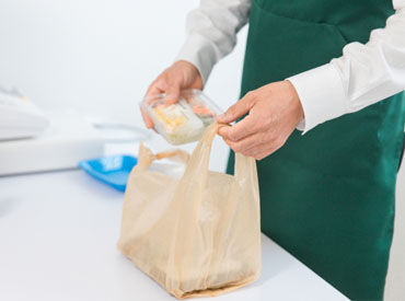 「夜勤でガッツリ稼ぎたい」
「朝のうちにサクッと終わらせたい」
「学校帰りに短時間だけ」etc
あなたの希望に寄り添います♪