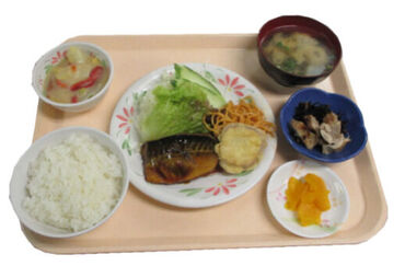 株式会社加茂川　※勤務地：広島県消防学校内 ＼主婦さんやシニア世代が活躍中！／
1日最長6時間の勤務だから、
無理なく長く働けます！
土日休みだから予定も立てやすい♪