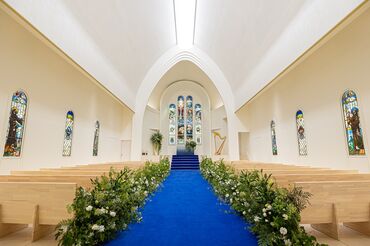 有名な結婚式場でバイトデビュー♪
未経験&初バイトOK
シフト自由だから…テスト期間や旅行など
プライベートも重視できると好評
