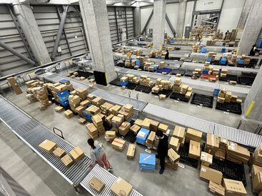 時給1250円～＆夜勤手当あり＆土祝はさらに時給UP★
交通費全額支給、車・バイク通勤もOKで通いやすい！