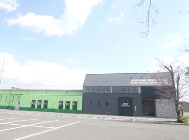 株式会社ジャパンスポーツ運営　＊アサヒスポーツクラブ千里 基本給は経験・年齢で決定＆賞与年3回♪交通費や手当も充実★シフト制で自分らしく働けます！

