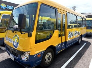 株式会社アミスポーツセンター シニア世代・女性も多数活躍中！
大型免許を活かして、地域の子どもたちを安全に送迎するお仕事♪