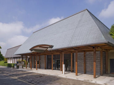  「子育ても落ち着いたし、そろそろお仕事復帰したい」そんな方に◎
昼間中心でご家庭とも無理なく両立可能！