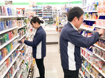 コンビニ内で"ピッ"と在庫カウント♪
お菓子、飲み物、漫画等の在庫のCheckをお願いします◎直行直帰可！