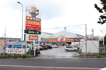 メイクマン　ニューマン店　※2026年3月リニューアルOPEN予定！！ ＼オープニングスタッフ大募集♪／
シフトは柔軟体制ですよ★
相談しやすいので、無理なく続けやすい好環境♪