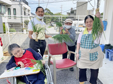 資格・経験はなくてもOK◎
「資格がないけど介護をやってみたい」
そんなあなたも大歓迎♪
頑張りたいの気持ちを応援します！