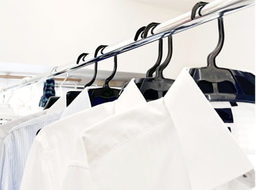 すずきクリーニング　※有限会社鈴木クリーニング商会 クリーニング店⇔法人・個人宅などの集配送！
経験がなくても普通免許があれば始められます♪
平日昼間で時間の調整も可能◎