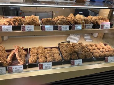 20～50代まで幅広い年代が在籍中！
特に20～40代のフリーターさん・主婦さんが多数活躍しており、定着率も抜群◎