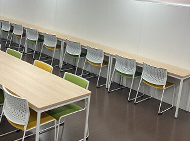 週2日からお好きな曜日にシフトIN!
お給料は日払いでスグGETできる★
学生さんからシニアの方まで大歓迎!