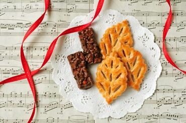 ファッション人材リンク株式会社【FJL】 ﾟ*｡☆ NEWスタッフ募集 ☆。*ﾟ
幅広い年代が活躍中！
制服貸出あり！