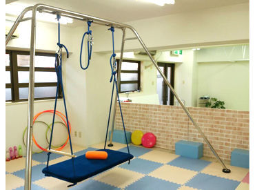 *子どもたちの笑顔がやりがいに*
少しずつ成長していく子どもたちを見守るオシゴトです◎