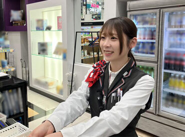 MEGA FACE1500宗像 髪もピアスもネイルも…個性はそのままで勤務OK！
高時給でしっかり稼ぎたい方におすすめ◎