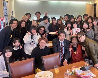 未経験からのスタート多数！
今年はスタッフみんなでBBQを開催しました♪
個性豊かなメンバーで気が合う人がきっといるはず！