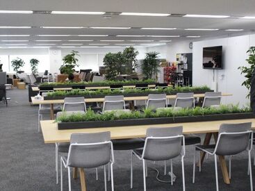 《研修中も時給は1600円◎》
簡単なデータ入力のお仕事!