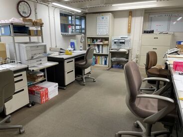 難しいことは一切ありません◎
軽作業やピッキングのお仕事が初めての方でも大丈夫♪
イチから丁寧にお教えします!