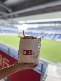 ＼チェリービーンズポテトの看板メニュー☆／
静岡でも大人気のポテトが
まかないにて無料で食べれる♪