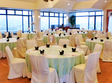 広島県労働会館みやび 「子どもの学校行事は休みたい」
「来週からテスト期間で忙しい」など
生活や学校に合わせて働けます♪他校の友達もできちゃう◎