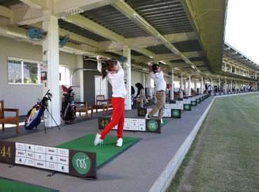 明治ゴルフセンター 開放感溢れるキレイなゴルフ場★
どなたも気軽に始められるお仕事!
学生さん、フリーターさん、シニアの方etc…どなたも大歓迎◎