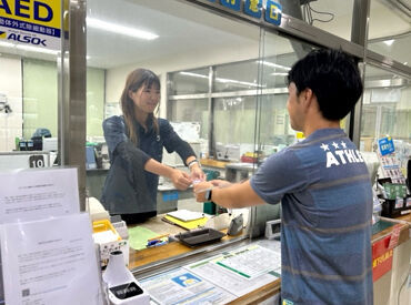 ＜7月上旬勤務スタート！＞
詳しい開始日や終了日は相談に応じますので、
希望があれば遠慮なく教えてくださいね♪