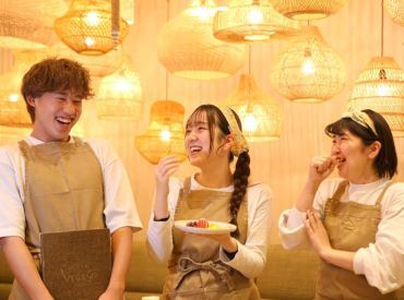 VEGEGOオヌレシクタン&カフェ　イオンモール熱田 ★フリーター大歓迎★
飲食店が初めてという方も
副業として働きたいという方もOK！
充実の研修と教育制度でキャリアアップも◎