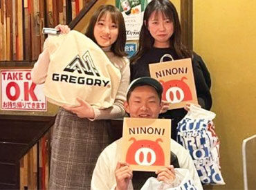 弐ノ弐 中央店 ◆"リーズナブルで美味い"大人気の【弐ノ弐】で正社員募集中◆
パリッパリの餃子と、豊富なアジアンメニューが楽しめるお店♪
