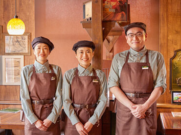 ★シフトは1週間毎の提出★
用事やご都合など最大限考慮いたします!!
Wワークも歓迎♪