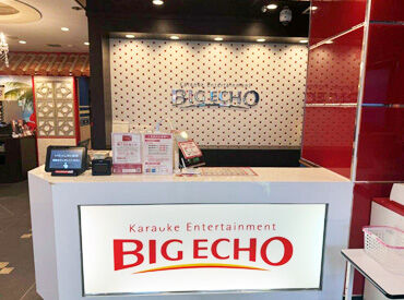 ビッグエコー国際通り店 1週間ごとのシフト提出で、
扶養内・Wワーク・学校と両立…など、
みなさんの生活スタイルに合わせて働けます★