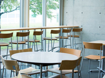 落ち着いた雰囲気のオフィスで勤務♪
※画像はイメージです