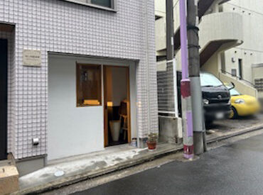 OPENしたてでお店もピカピカ★快適に働けます！
経験不問♪人柄採用重視の採用です◎
