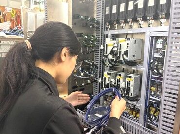 ミズノデンソー株式会社 休憩室には無料のお菓子コーナー有◎
気持ちをリフレッシュして、
午後の勤務に突入♪
休憩中は自宅に帰って食事もOK！