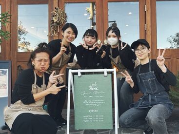 雰囲気も温かで馴染みやすく、働きやすさには自信あり◎
皆さまのご応募をお待ちしております♪