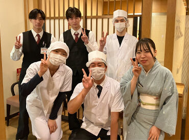 かに道楽　十三店 初バイトの方でも安心♪
先輩スタッフが丁寧にレクチャーします◎
未経験スタートも多く、質問しやすい環境です！