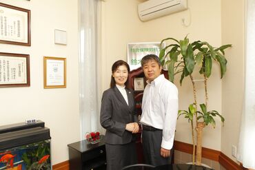 1ヶ月の間でも忙しい時期と落ち着いている時期がありますが残業は原則なし！
ムリなく働けます◎