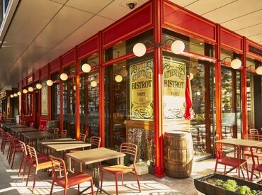 レ ロジェ ビストロ ド ロア　京橋店[1301] 「レ ロジェ ビストロ ド ロア」で活躍しませんか？
接客方法などイチから研修でお伝えします！
