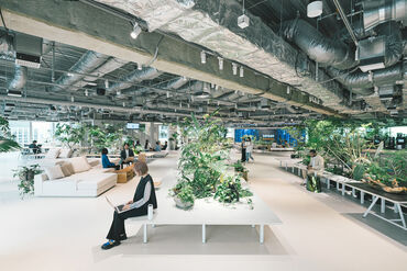 イキイキ働ける環境◎
幅広い年代の方が活躍しています！ 