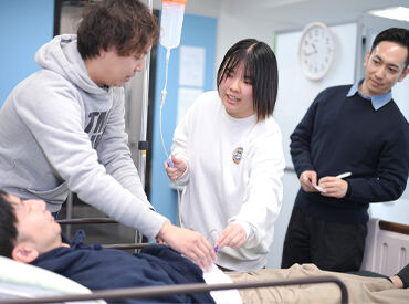 業界トップクラスの高待遇で、しっかり稼げるのも魅力です★
転職して1年でマネージャーにキャリアアップしたスタッフも◎