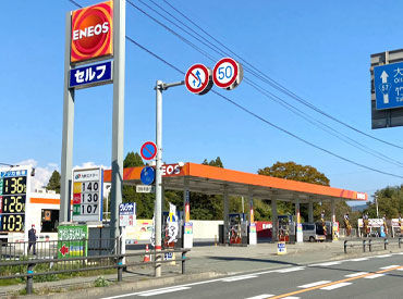 ＜シニア世代も活躍中のセルフスタンド＞
接客少なめでスグ覚えられるシンプルな仕事♪
経験や知識がなくても大歓迎◎