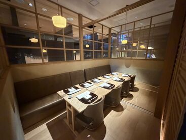 飲食未経験だったスタッフも活躍中！
お仕事は不安がなくなるまで丁寧にサポートします♪