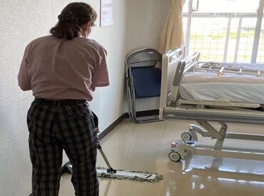 株式会社加藤均総合事務所　※勤務地：丸亀市内の総合病院 和気あいあいとした風通しの良い職場！
スタッフ同士の仲も非常に良く、
入社後もすぐに馴染めます◎