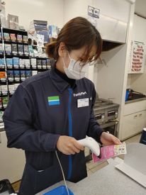 夜勤も残業もないので働きやすい♪
「ちょっとだけどコンビニバイトの経験あります！」という経験者の方は即戦力★