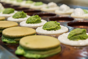 菓匠茶屋　ゆめタウン廿日市店 お茶やスイーツに興味をお持ちの方、大歓迎！
40～50代の女性のお客様が多い、落ち着いた雰囲気のお店です♪