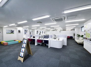 子育て明けの主婦さんが多く活躍中!
同じ悩みを持つ者同士、シフトの相談もしやすいんです♪