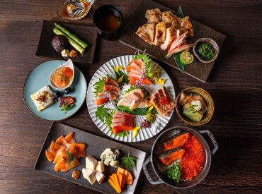 飲食業界で経験を積みたい方、食に興味がある方、サーモン愛が止まらない方、
ぜひ仲間になりましょう！未経験スタート大歓迎！
